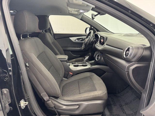 Used 2019 Chevrolet Blazer LT FWD image 18