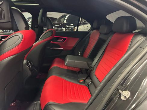 Used 2023 Mercedes-Benz C 43 AMG 4MATIC Sedan image 23