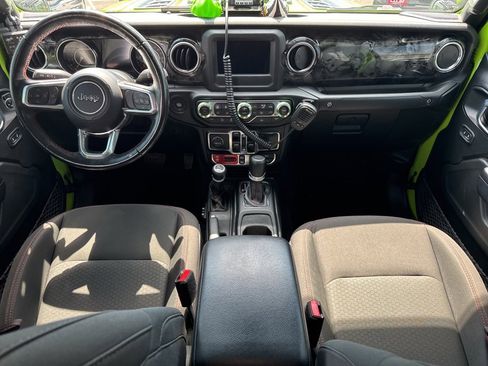 Used 2021 Jeep Gladiator Rubicon w/ LED Lighting Group image 45