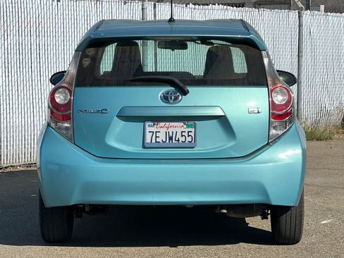Used 2013 Toyota Prius C One FWD image 4