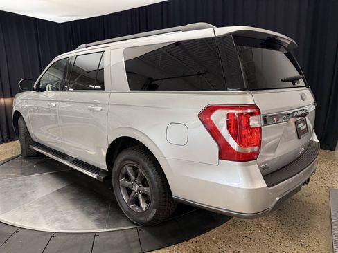 Used 2019 Ford Expedition Max XLT w/ Equipment Group 202A AWD/4WD image 5