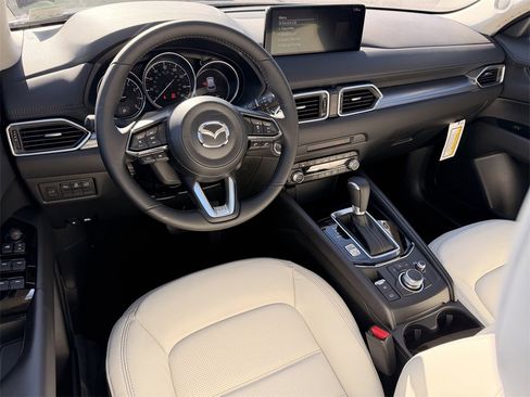 New 2025 MAZDA CX-5 AWD 2.5 S w/ Preferred Package image 11