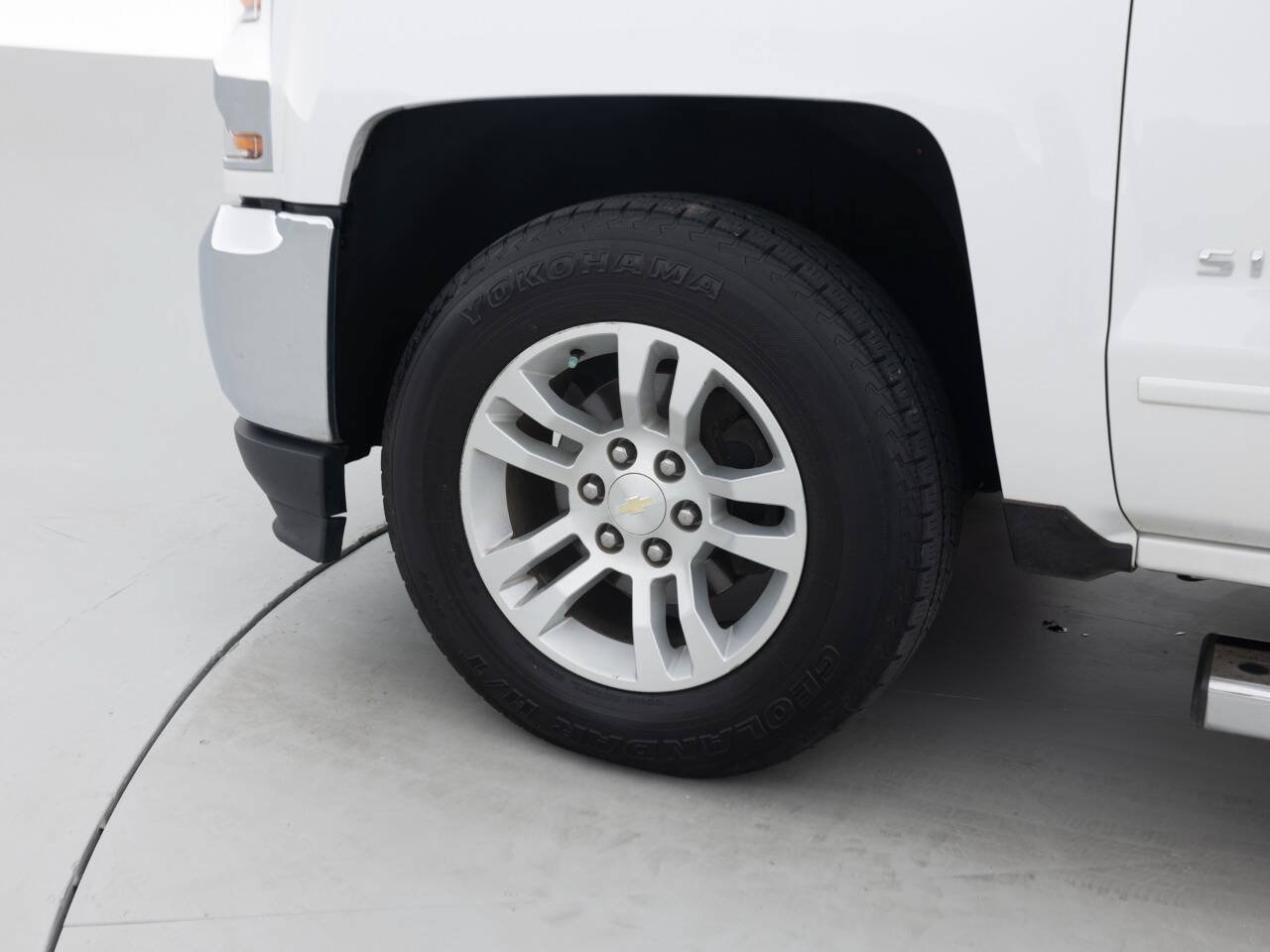 Used 2017 Chevrolet Silverado 1500 LT w/ All Star Edition RWD image 18