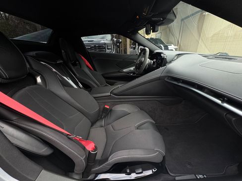 Used 2023 Chevrolet Corvette Stingray Convertible image 29