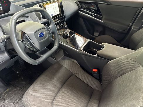 Used 2025 Subaru Solterra w/ Premium Package AWD/4WD image 4