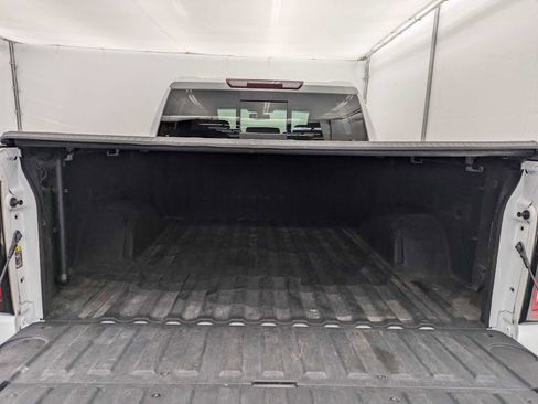 Used 2019 GMC Sierra 1500 SLT w/ SLT Convenience Package AWD/4WD image 35