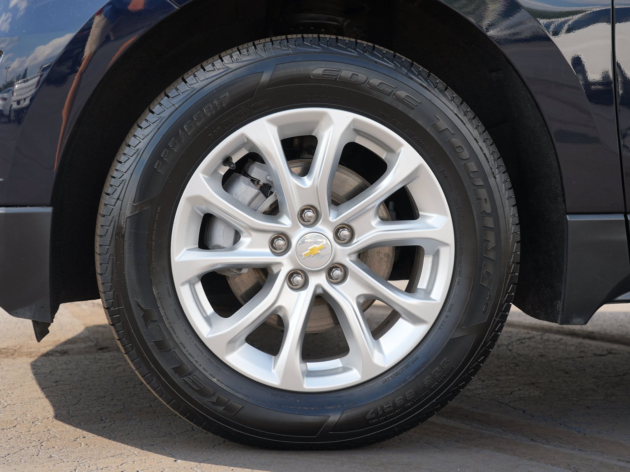Used 2020 Chevrolet Equinox LS AWD/4WD image 10