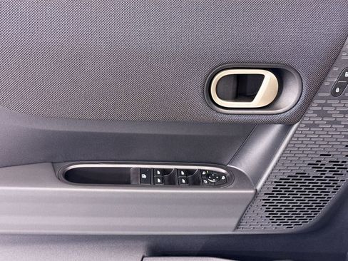 New 2026 MINI Cooper 4-Door Hardtop image 22