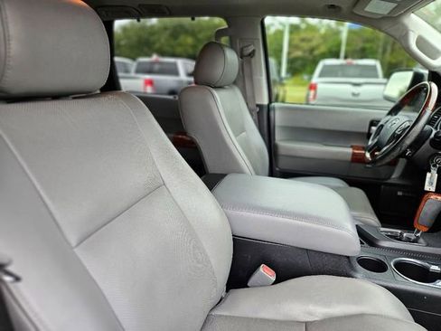 Used 2019 Toyota Sequoia Platinum image 13