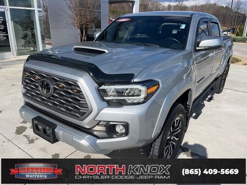 Used 2023 Toyota Tacoma TRD Sport w/ Technology Package image 1