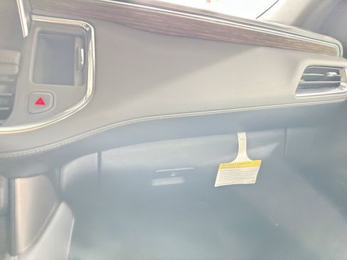 Used 2024 Chevrolet Tahoe High Country w/ Premium Package 2 image 30