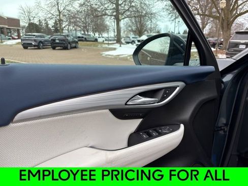 New 2026 Buick Envision Avenir image 11