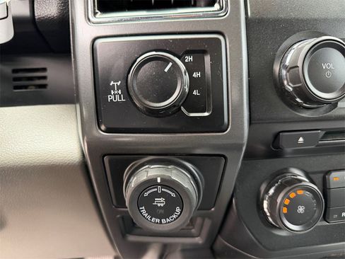 Used 2018 Ford F150 XLT w/ Equipment Group 301A Mid image 10