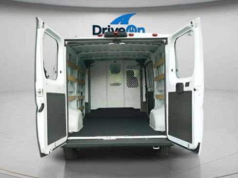Used 2023 RAM ProMaster 2500 image 20
