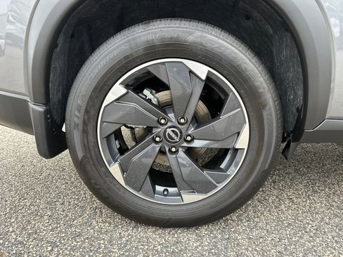 New 2026 Nissan Rogue SV image 17