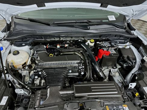 Used 2025 Ford Escape Platinum image 31