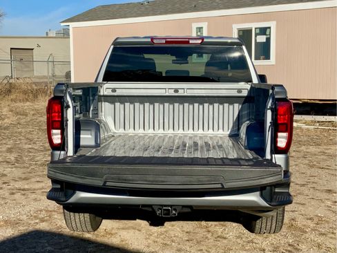 New 2026 GMC Sierra 1500 Elevation image 16