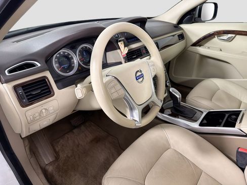 Used 2013 Volvo XC70 T6 image 10