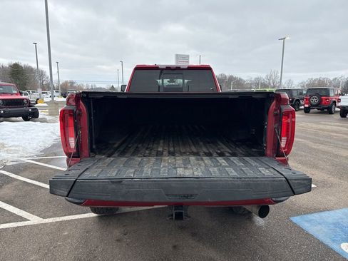 Used 2022 GMC Sierra 3500 AT4 w/ AT4 Premium Plus Package image 8