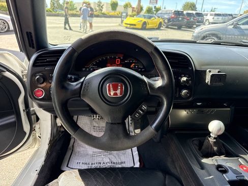 Used 2006 Honda S2000 image 25