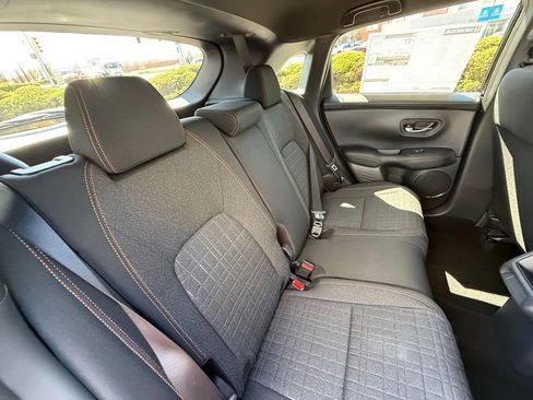 New 2026 Honda HR-V Sport image 32