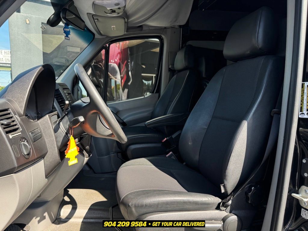 Used 2017 Mercedes-Benz Sprinter 3500 image 17