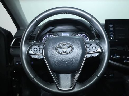 Certified 2023 Toyota Camry SE w/ Convenience Package image 22