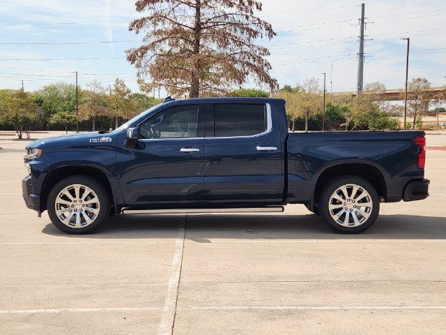 Used 2021 Chevrolet Silverado 1500 High Country w/ Technology Package AWD/4WD image 4