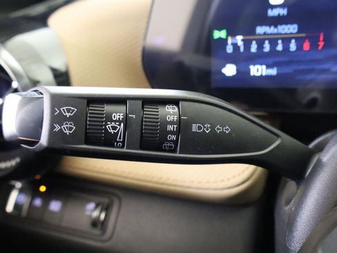 New 2026 Chevrolet Equinox ACTIV FWD image 31