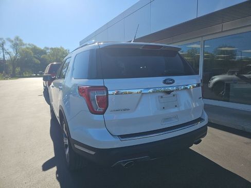 Used 2019 Ford Explorer Limited w/ Limited Luxury Package AWD/4WD image 5