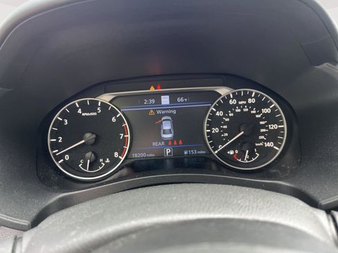 Used 2024 Nissan Altima 2.5 SV w/ SV Premium Package AWD/4WD image 28