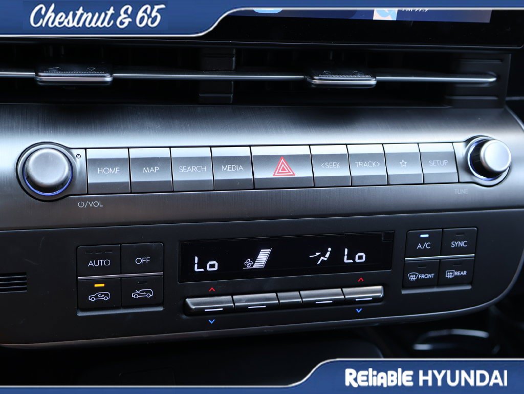 Certified 2024 Hyundai Kona SEL w/ Convenience Package FWD image 36