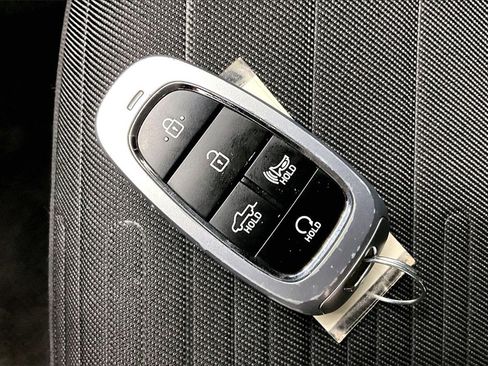 Used 2022 Hyundai Santa Cruz SEL w/ Activity Package image 10