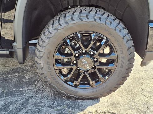 New 2026 Chevrolet Silverado 2500 High Country w/ High Country Premium Package image 3