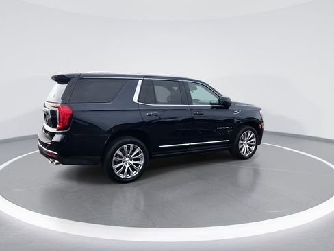 Used 2023 GMC Yukon Denali AWD/4WD image 8