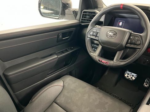 Used 2025 Toyota Sequoia TRD Pro AWD/4WD image 12