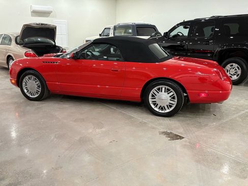 Used 2002 Ford Thunderbird Deluxe image 2