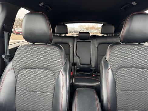 Used 2023 Ford Escape ST-Line Elite w/ Class II Trailer Tow Package image 21