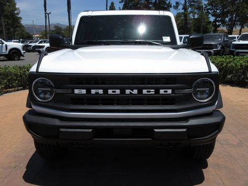 New 2025 Ford Bronco 4-Door AWD/4WD image 7