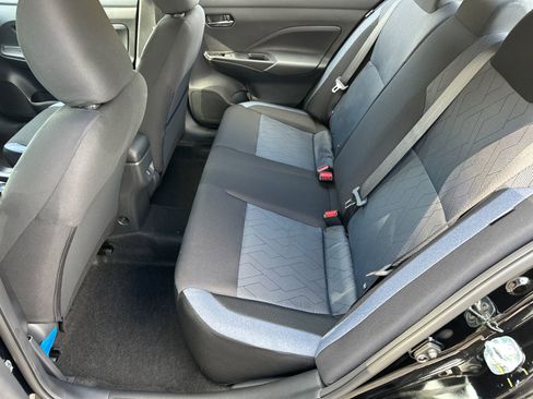 New 2025 Nissan Versa SV w/ Trunk Package FWD image 20