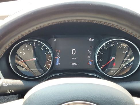 Used 2021 Jeep Compass Limited w/ Sun and Sound Group AWD/4WD image 13