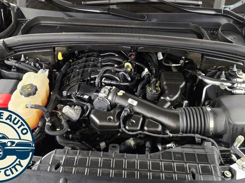 Used 2023 Jeep Grand Cherokee Altitude image 38