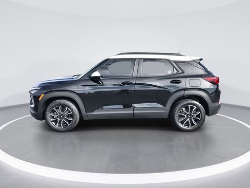 Used 2024 Chevrolet TrailBlazer ACTIV image 5