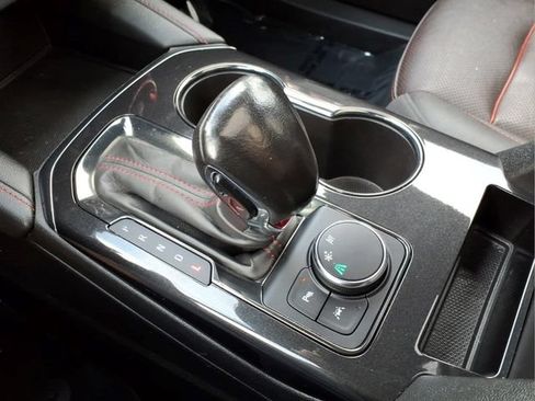 Used 2022 Chevrolet Blazer RS FWD image 24