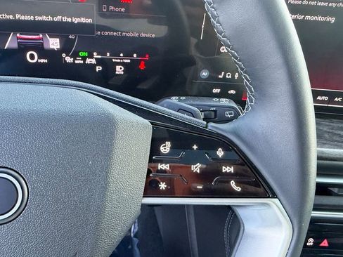 Used 2025 Audi Q5 Premium Plus w/ Premium Plus image 16