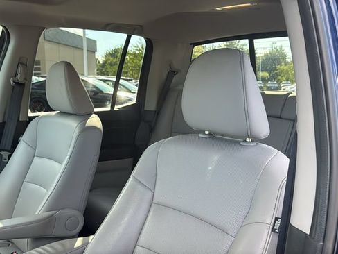 Used 2023 Honda Ridgeline RTL image 13