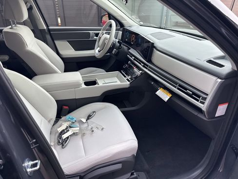 New 2026 Hyundai Santa Fe SE FWD image 16