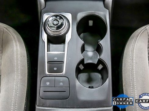 Used 2022 Ford Escape SE image 22