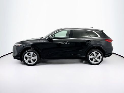 Used 2025 Audi Q5 Premium Plus w/ Premium Plus AWD/4WD image 8