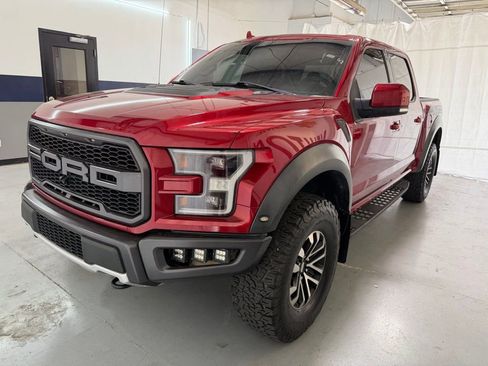 Used 2019 Ford F150 Raptor w/ Equipment Group 802A Luxury image 22